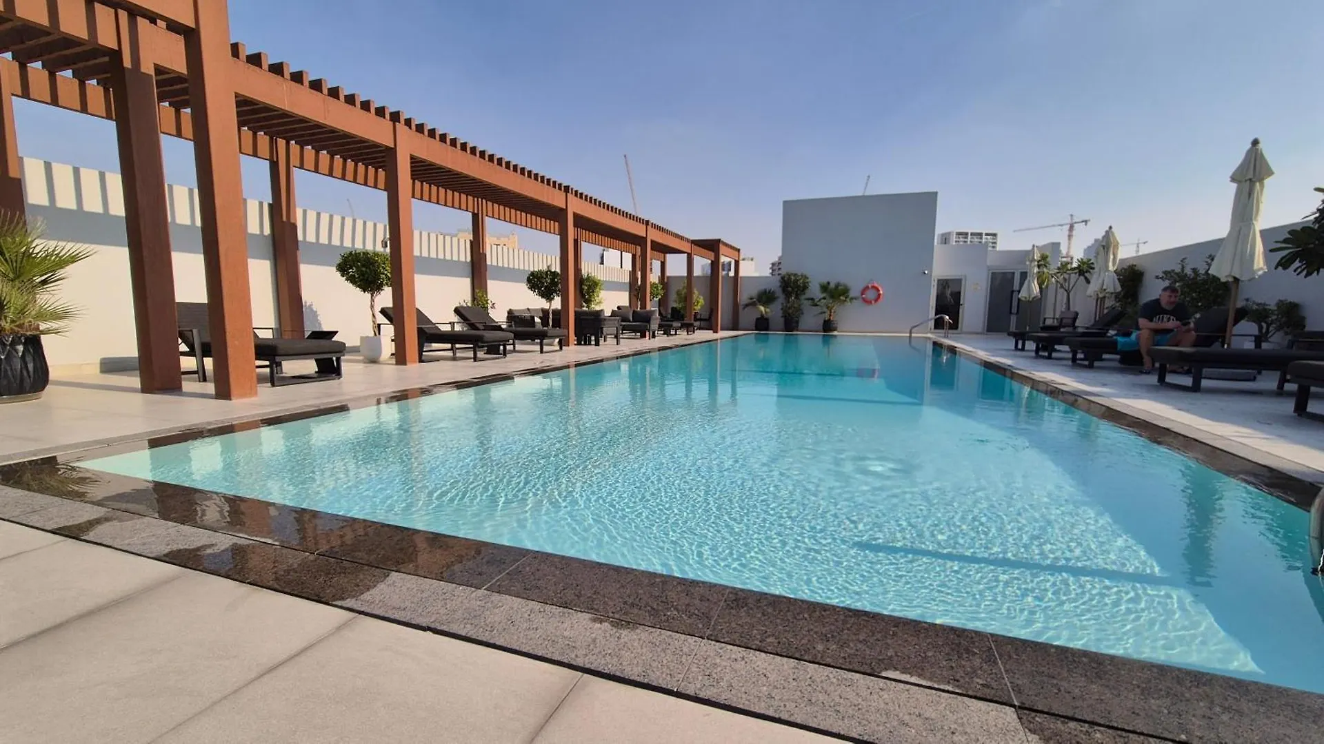 Deluxe Studio - Stylish & Cosy In Luma22 Dubai Apartment