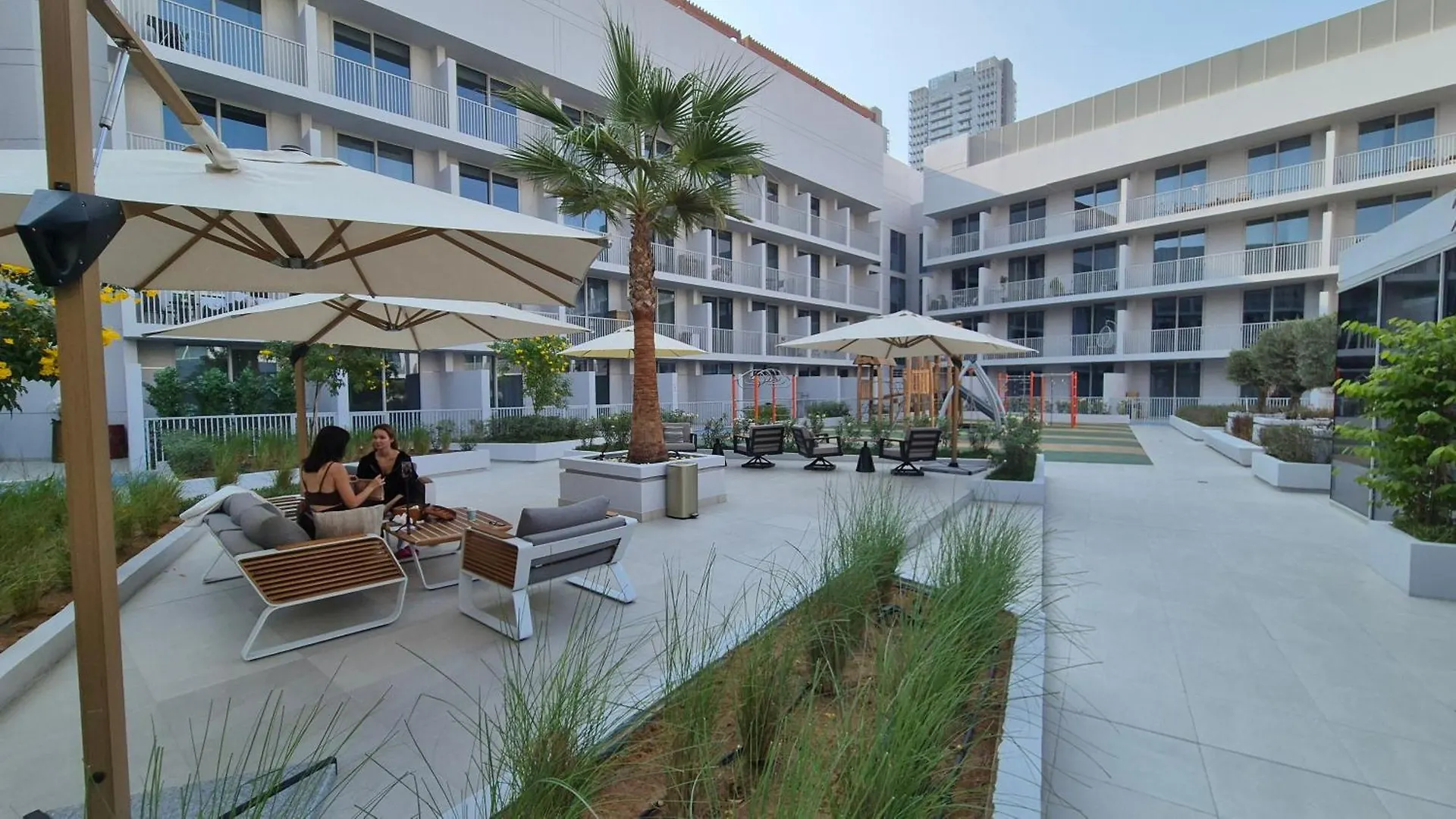 Deluxe Studio - Stylish & Cosy In Luma22 Dubai