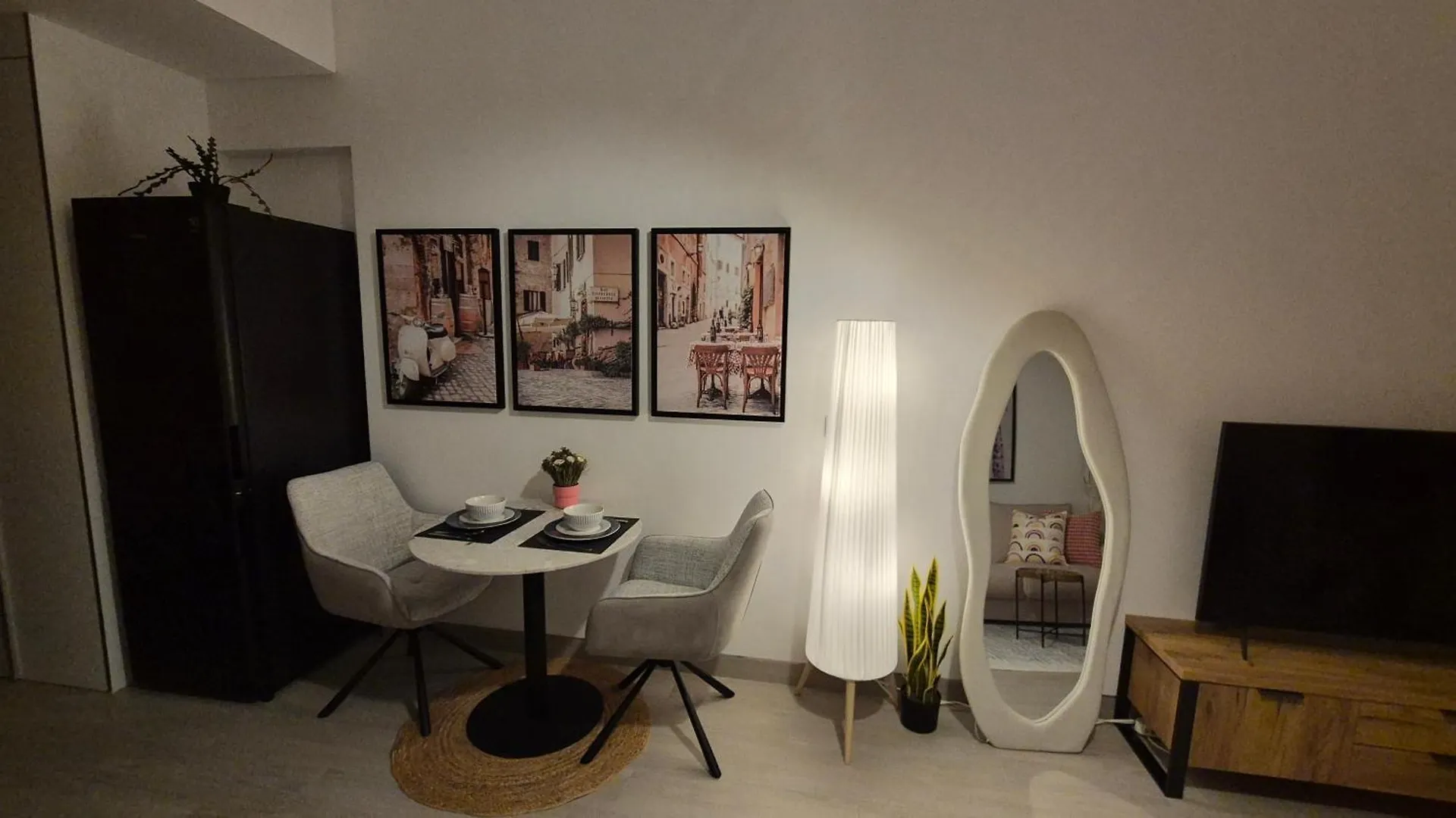 Apartment Deluxe Studio - Stylish & Cosy In Luma22 Dubai United Arab Emirates